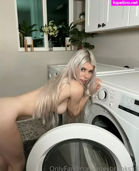 Freshmanzoey18 OnlyFans Thumbnail #pJcU8kIYeF