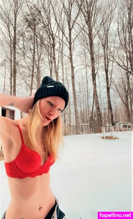 Freshwokebunnyfree OnlyFans Thumbnail #BTB0c0BWIC