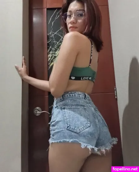 Fresita1112 OnlyFans Thumbnail #2z6eoutlS5
