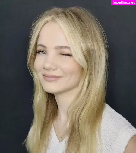 Freya Allan OnlyFans Thumbnail #A7cAJ7uTC7