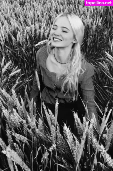 Freya Allan OnlyFans Thumbnail #dzlvJ8e1sy