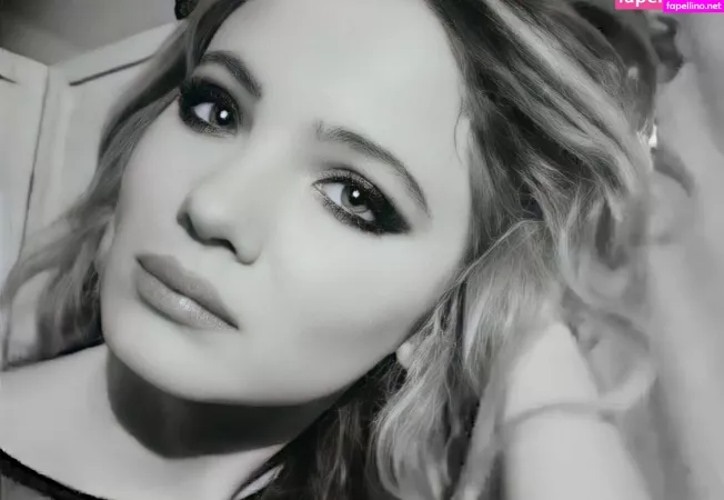 Freya Allan OnlyFans Thumbnail #eDF3Bzv8ap