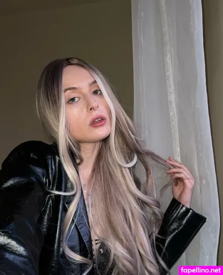 Freyadominatrix OnlyFans Thumbnail #9lXEk6CYbv