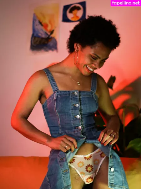 Freyalasirenn OnlyFans Thumbnail #AszGZbH6Og