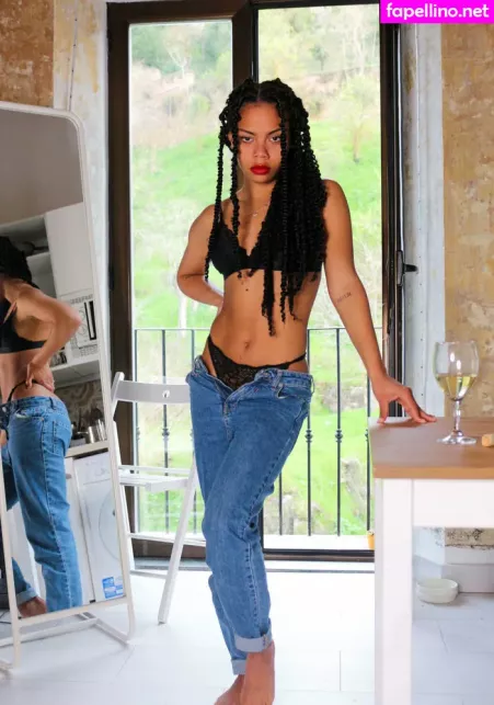 Freyalasirenn OnlyFans Thumbnail #RXOiG8Ohj5