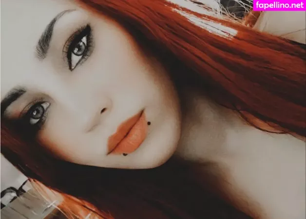 Freyanillinht OnlyFans Thumbnail #8e2ii3kTJN