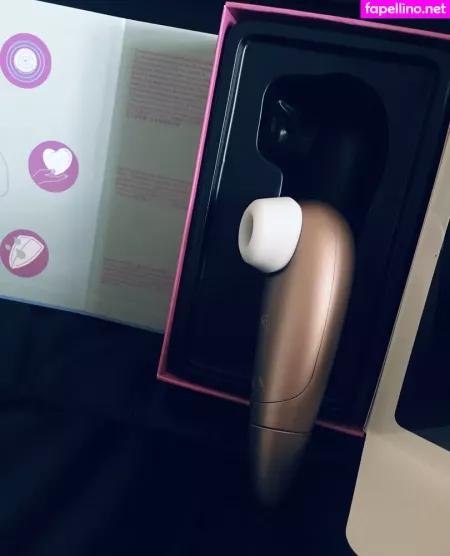 Freyanillinht OnlyFans Thumbnail #EBPRGNm7Ci