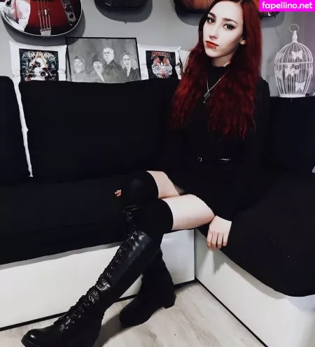 Freyanillinht OnlyFans Thumbnail #FYWESrQfKe