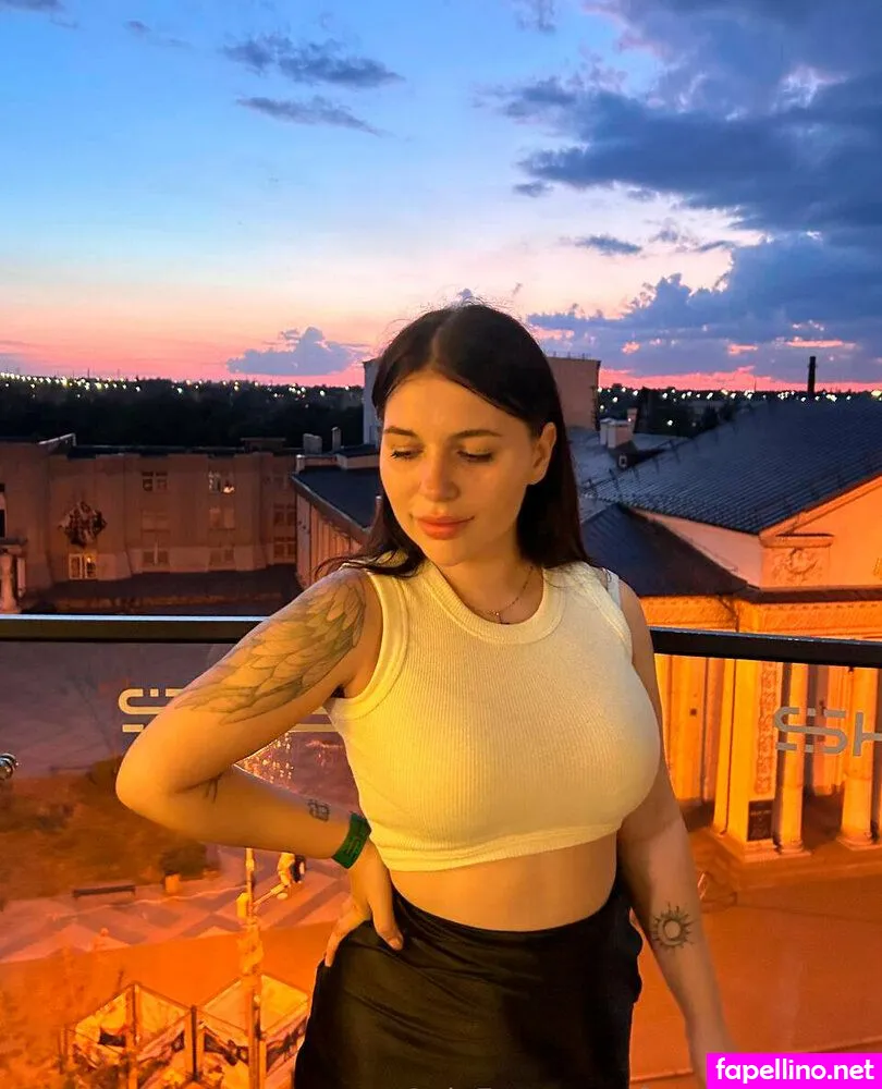 freyas_kiss, freyasunkisses Nude Leaked OnlyFans Photo #kHYZ0RLS1E