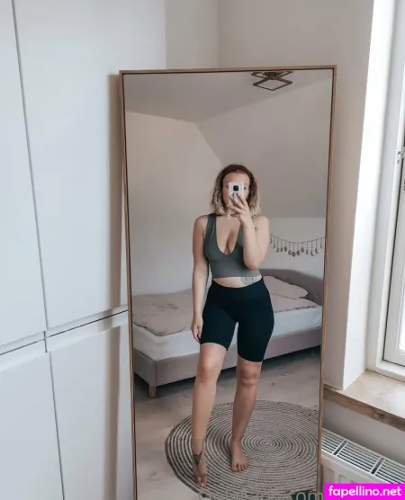 Freyja98 OnlyFans Thumbnail #wDIqU5b8uY