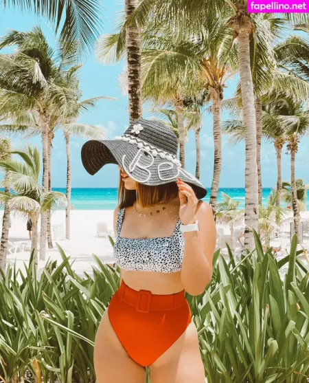 Frida Najera OnlyFans Thumbnail #8er1WKCRhq