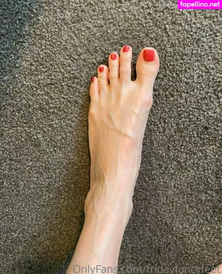 Fridayfancyfeet OnlyFans Thumbnail #drL8gOnMVM