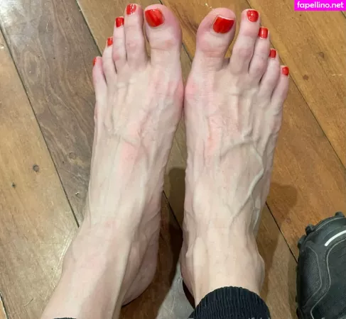 Fridayfancyfeet OnlyFans Thumbnail #xmOXPTuVDF