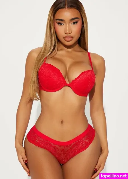 Fridaylove OnlyFans Thumbnail #m6f6XccEJu