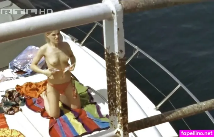 Friederike Kempter OnlyFans Thumbnail #T70lkrVB1Q