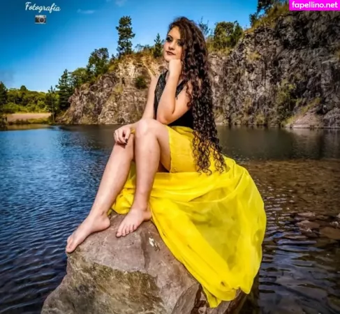 Friend S Pretty Feet OnlyFans Thumbnail #FFno0H0k5z