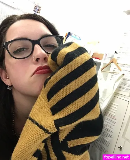 Friendly Witch OnlyFans Thumbnail #8nfVrw0doE