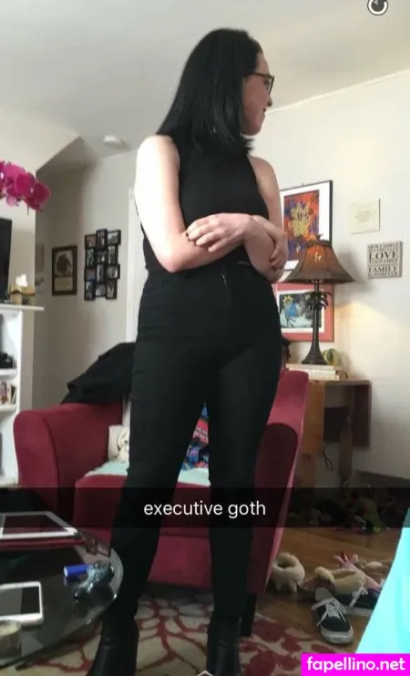 Friendly Witch OnlyFans Thumbnail #GrSfZ3EbMo