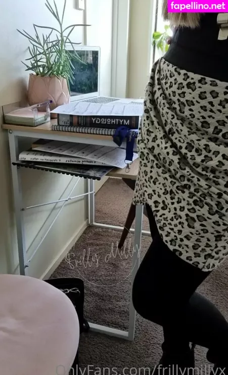 Frillymillyx OnlyFans Thumbnail #YfTEBRGD9F