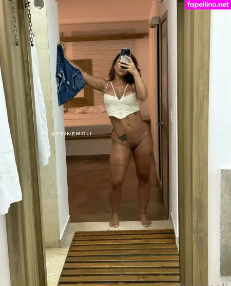 Frine Moli OnlyFans Thumbnail #1tbMg0g4SY