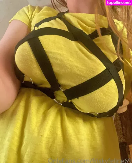 Friskyfeline69 OnlyFans Thumbnail #oSAo4QF1CI
