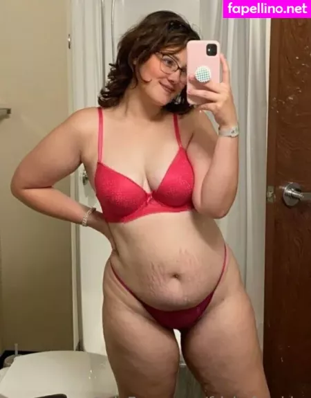 Friskyfreckle OnlyFans Thumbnail #N4rTiYUd8v