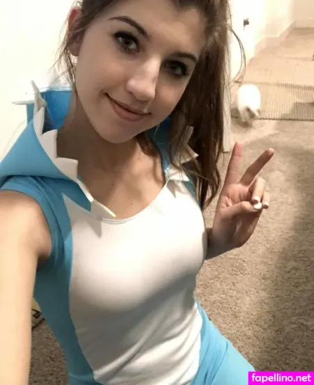 Frivolousfox OnlyFans Thumbnail #MokJQS8alL