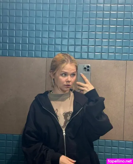 Froggggy OnlyFans Thumbnail #9hYf01X7zM