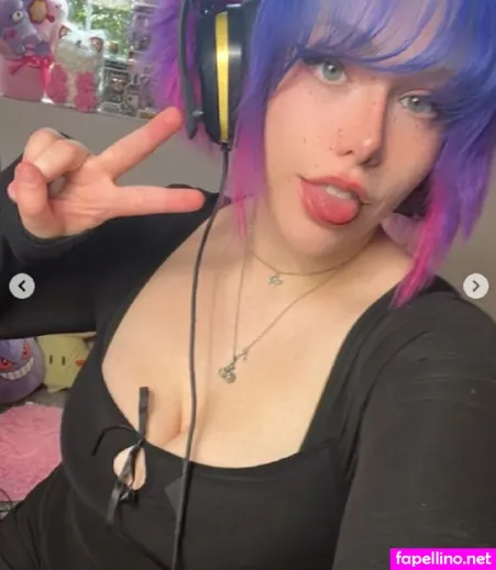 Froggiefittoad OnlyFans Thumbnail #8YqB8FWCxV