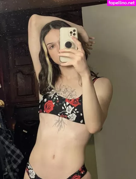 Frogs4girls OnlyFans Thumbnail #PUk9ZKEUs9
