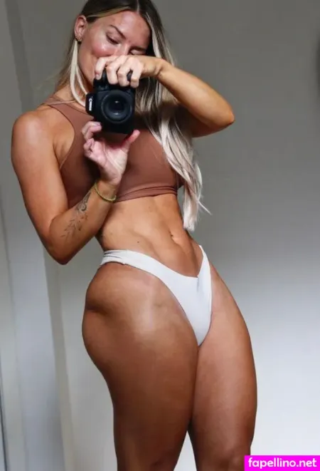 Frokenhedstrom OnlyFans Thumbnail #dGtoV9PERM