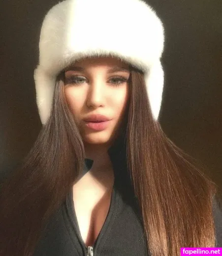 Frollkina OnlyFans Thumbnail #Q0far9ZxTr