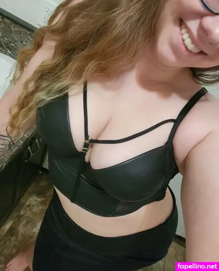 Frostedcookie69 Main Profile Photo