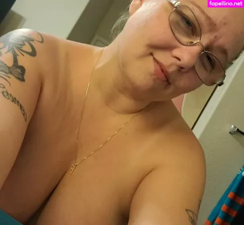 Frostymomma86 OnlyFans Thumbnail #BQBVOViBU5