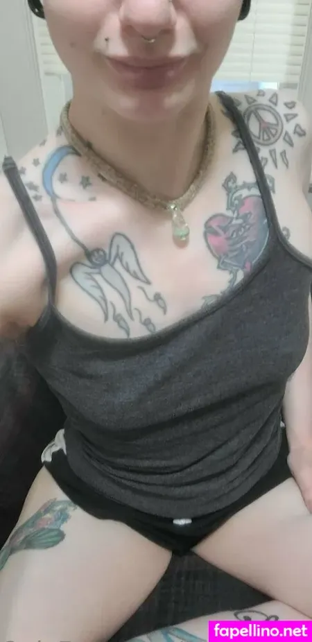 Frostyvixen OnlyFans Thumbnail #Fr8vOjFfrA