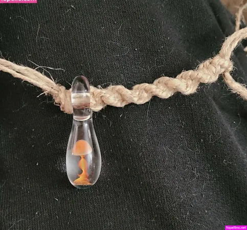 Frostyvixen Main Profile Photo