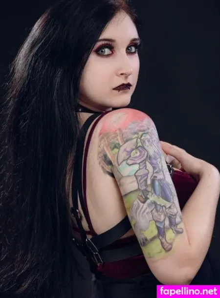 Frozensorrow604 OnlyFans Thumbnail #d4yqFCtC8M