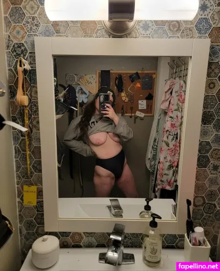 Fruitsimp OnlyFans Thumbnail #2sIaqLwAeW