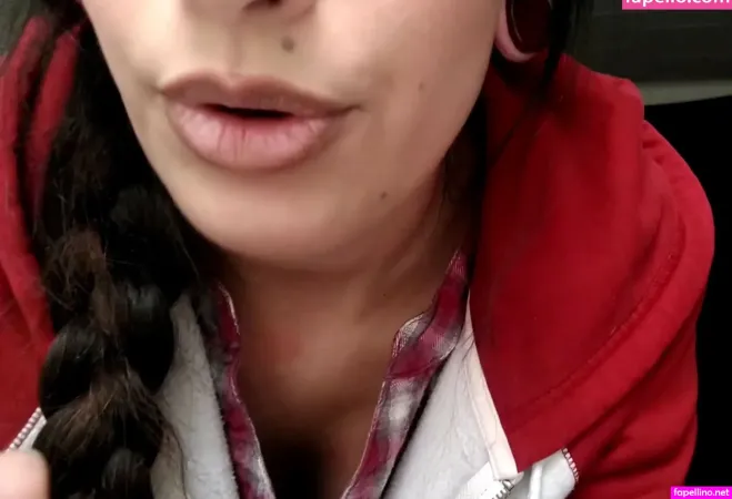 Fruitypatchouli Asmr OnlyFans Thumbnail #OTQhMJDDxT