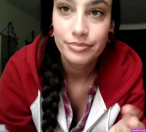 Fruitypatchouli Asmr OnlyFans Thumbnail #unYyMea2SQ