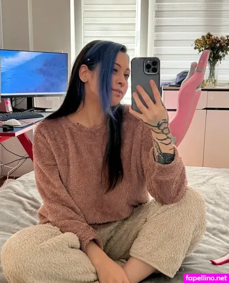 Frutellasgmodel OnlyFans Thumbnail #iG6Imwx7P1