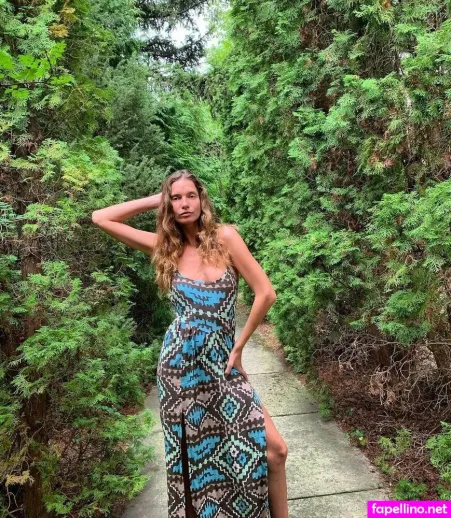 Fruzsina Molnar OnlyFans Thumbnail #pCJ5lEyn7V