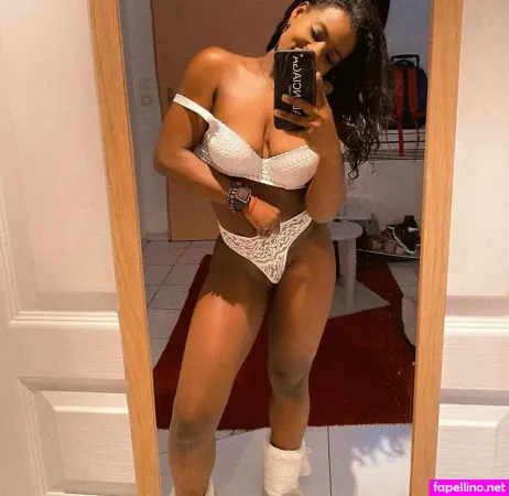 Fsemelagne OnlyFans Thumbnail #G03bmr0fM5