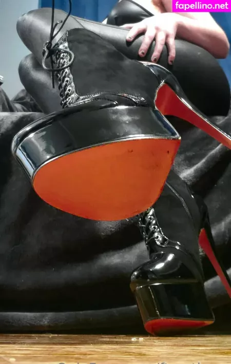 Ft Gothess OnlyFans Thumbnail #2yO3HtR929