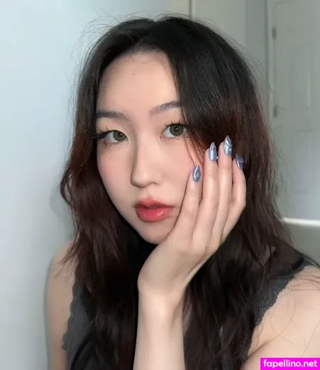 Fufu Flutters Asmr OnlyFans Thumbnail #9QNDhdst7l