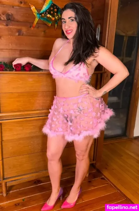 Fullbushhotwife OnlyFans Thumbnail #i9UG9AmtIF