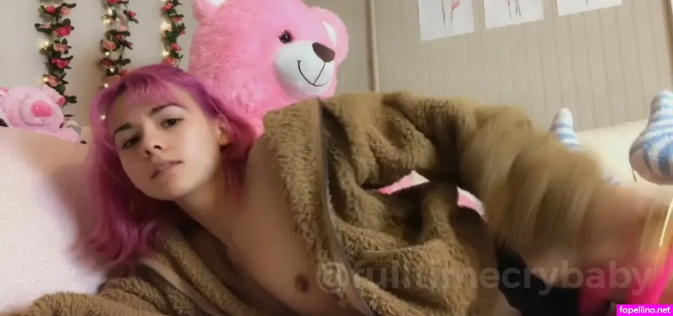 Fulltime Cry OnlyFans Thumbnail #NOQ4Wcdm4G