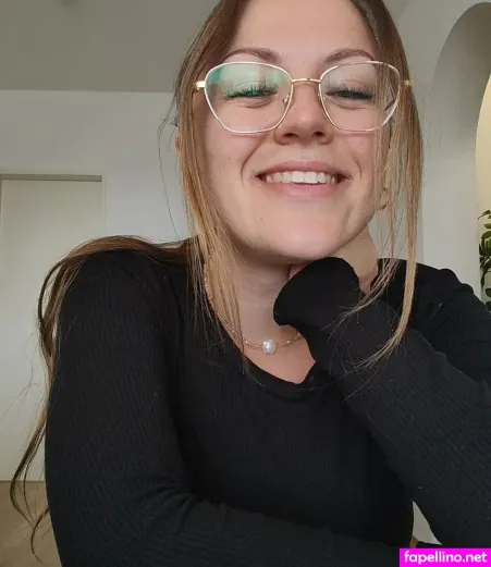 Fullymira OnlyFans Thumbnail #8LCRZMOTgI