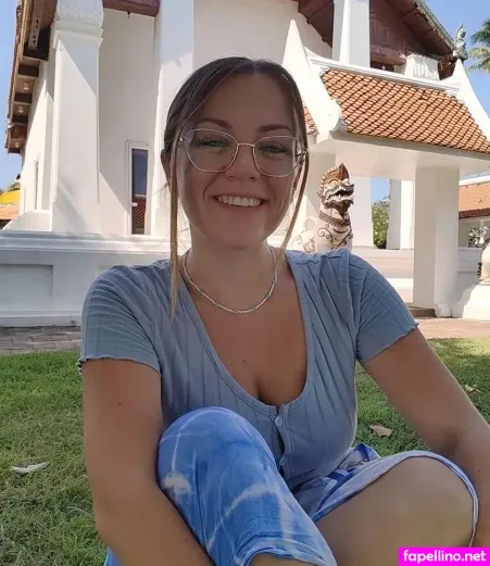 Fullymira OnlyFans Thumbnail #SdzMoFcpke