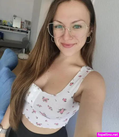 Fullymira OnlyFans Thumbnail #eRjS0AONKw